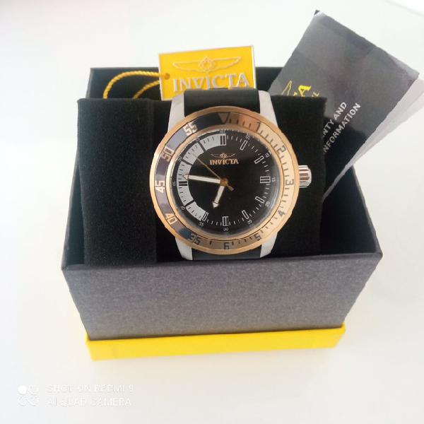 Invicta original 35681(novo)