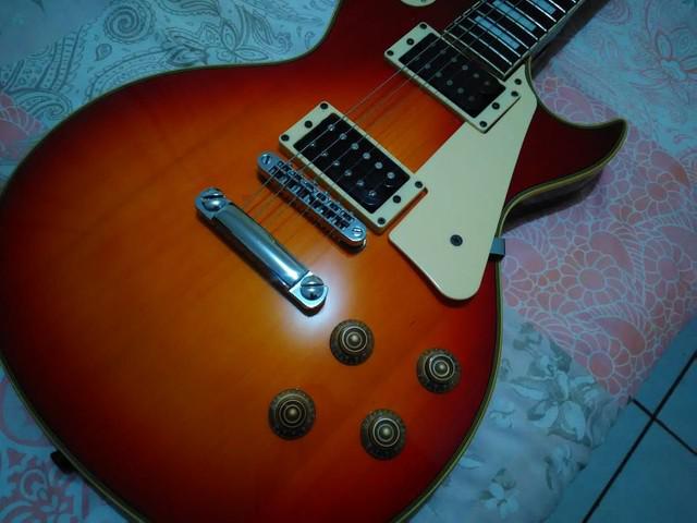 Guitarra strinberg les paul