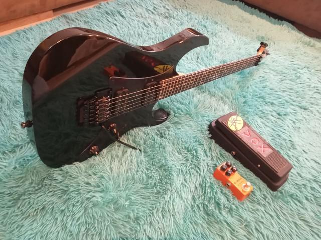 Vendo essa guitarra e pedais