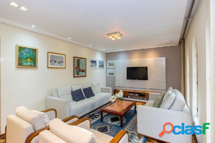 Casa com 5 quartos, 312m², à venda 1