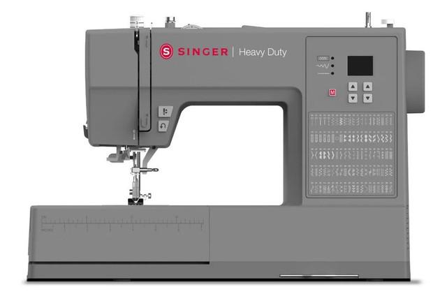 Máquina de costura singer heavy duty