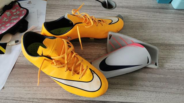 Chuteira nike mercurial original + caneleira mercurial