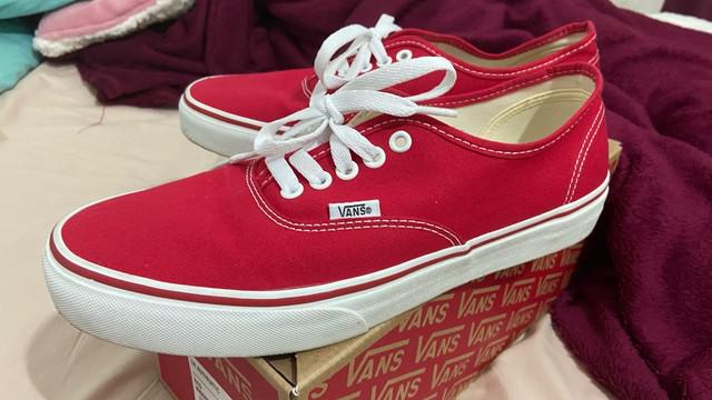 Vendo vans vermelho original 39