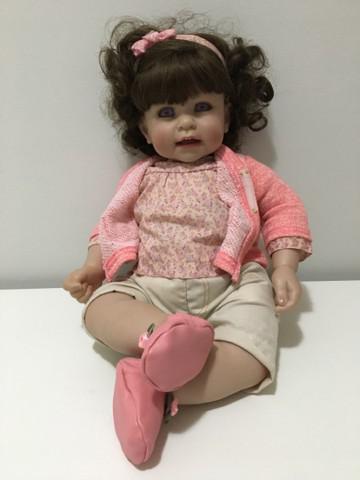 Boneca Realista - Adora Doll