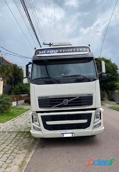 Caminhão Volvo FH 440 Chassi 1