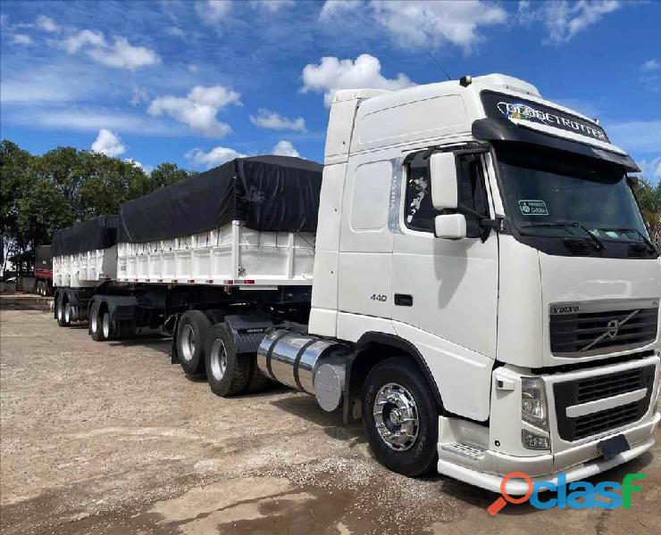 Caminhão Volvo Fh 440 seminovo