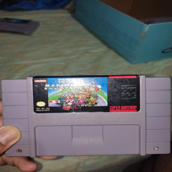 Cartucho super mario kart original para super nintendo.