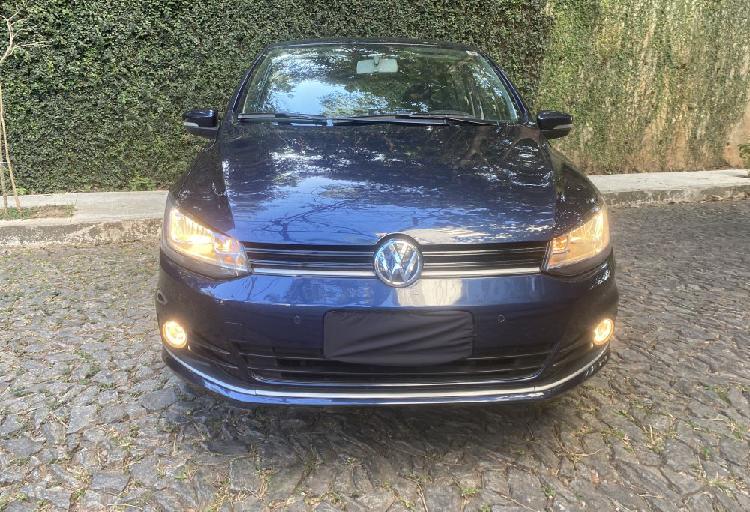 Volkswagen fox 1.6 confortline 17/18 azul