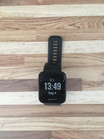 Relógio Garmin Forerunner 35