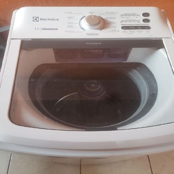 Máquina electrolux 14 kg