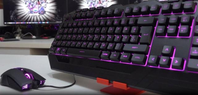 Kit teclado e mouse cooler master