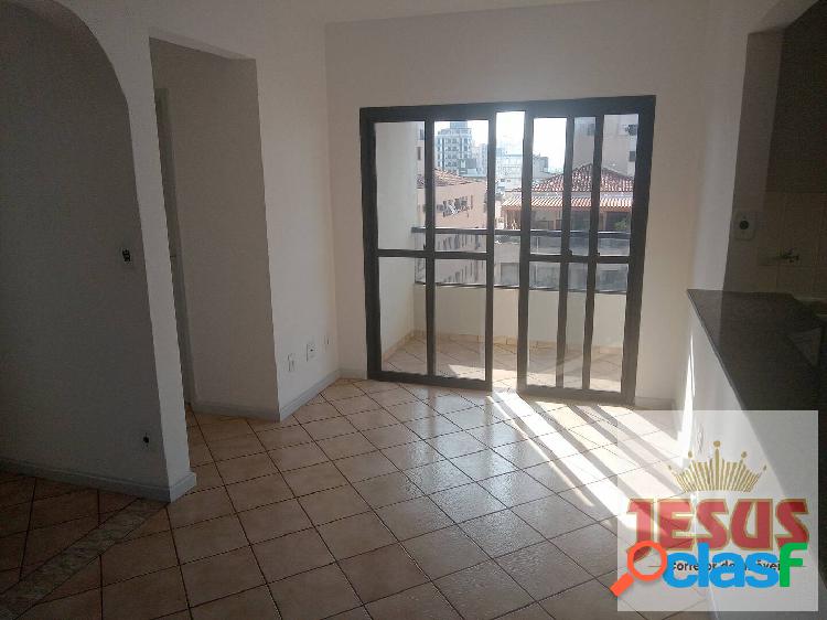 apartamento Praia da Enseada - Locação anual