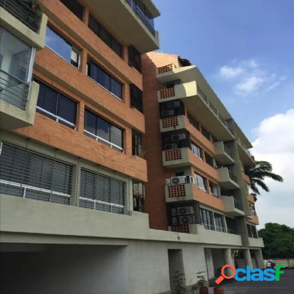 Venta Apartamento Mañongo 4 Habitaciones pozo y Planta 300m2 Santa Teresita