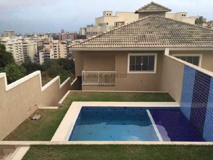 Freguesia (jacarepaguá), 3 quartos, 2 vagas, 316 m² rua