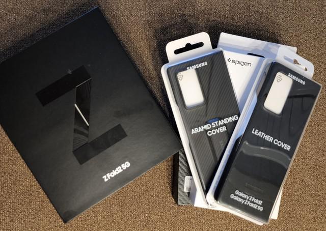 Samsung galaxy z fold 2 preto + 4 capas