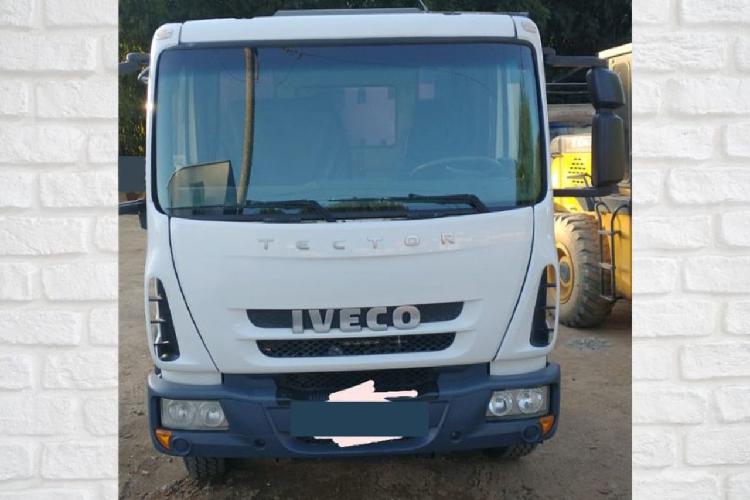 Tector 260e28 iveco - 13