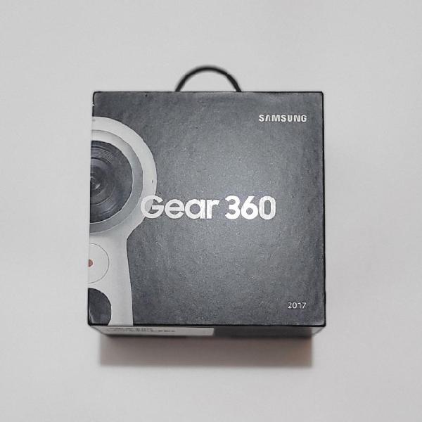 Câmera Samsung Gear 4k - 360° (2017) + Cartão microSD