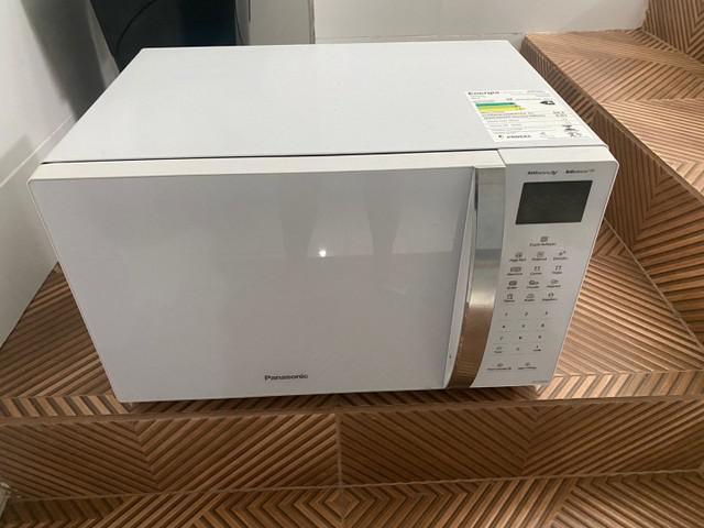 Microondas 34LT NN-ST65 branco 220V Panasonic