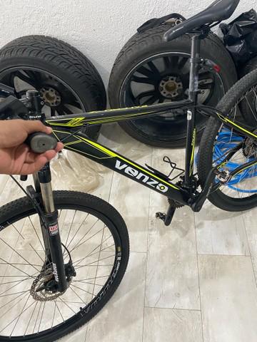 Bicicleta Venzo - shimano deore