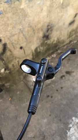 Freio hidráulico shimano mt200 dianteiro