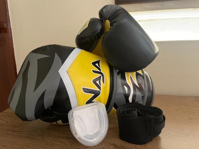 Kit Muay Thai Boxe Naja Luva + Bandagem + Bucal