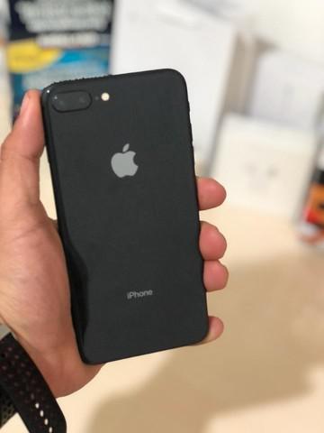 IPhone 8 Plus 64GB Seminovo Impecável Barato