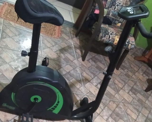 Bicicleta ergométrica Dream Fitness EX 450 é a mais compacta da categoria -  Estadão Recomenda