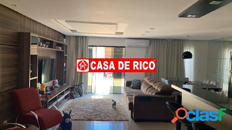 Casa a venda em Londrina