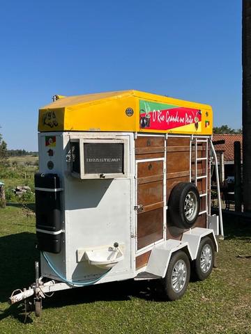 Reboque para Cavalo em otimo estado