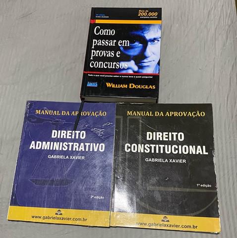 Manuais de direito constitucional e direito administrativo -