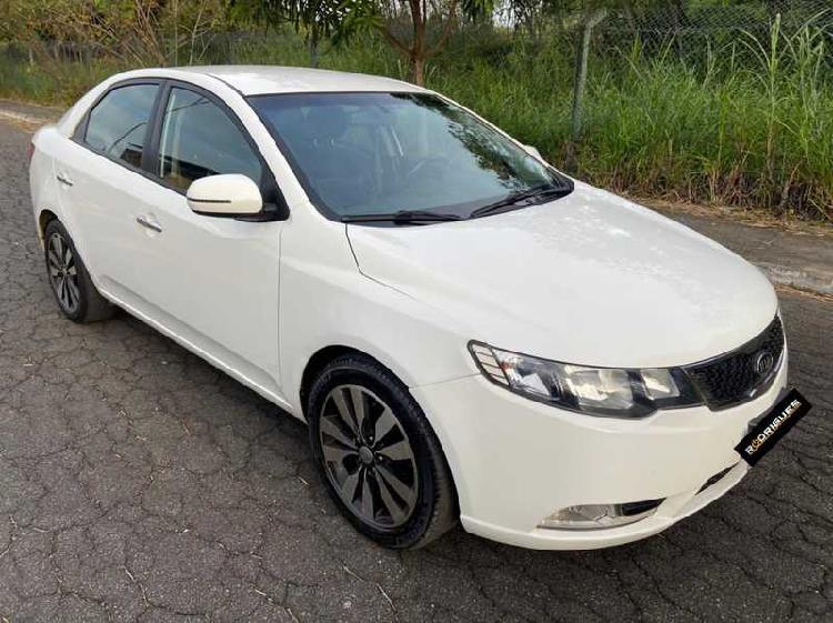 Carro Usado KIA CERATO SX 1.6 16V (AUT) - 2013 - Volta