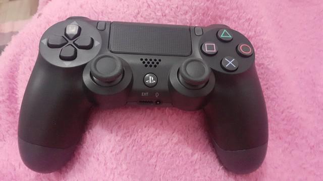 Controle ps4 play4 semi novo