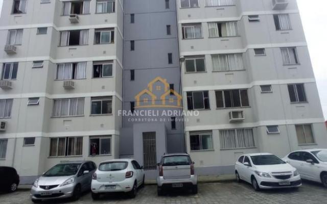 Apartamento no Bairro Ipiranga em São José/SC