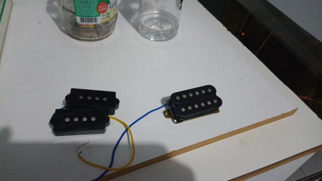 Captadores humbucker e precision