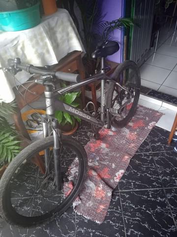 Bicicleta esportiva aro 26