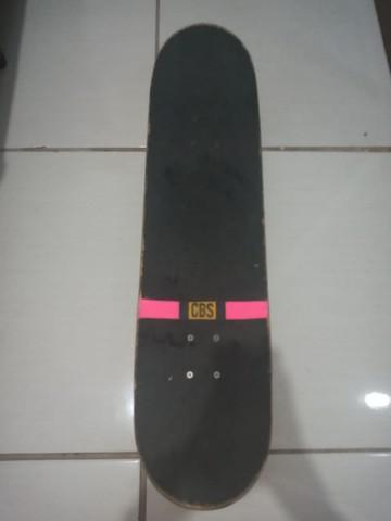 Skate CBS semi novo