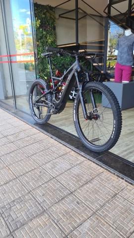 Specialized turbo levo