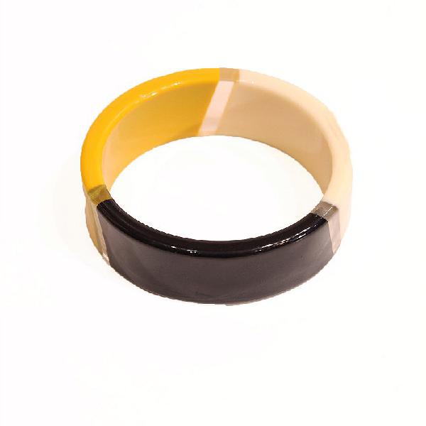 Bracelete de resina largo preto, amarelo e off white bendita