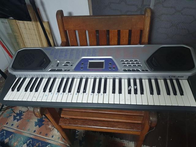 Teclado casio