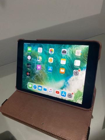 Ipad Mini de 3° Geração - Modelo A1599 16gb - Cinza