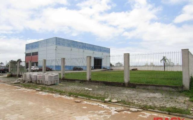 Terreno comercial para alugar na Avenida Nelson Baltazar