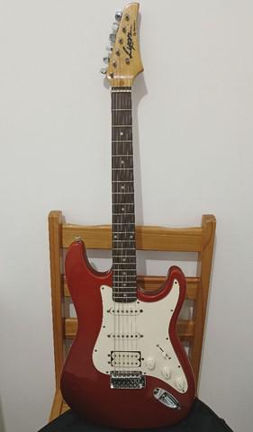 Guitarra Stratocaster Washburn