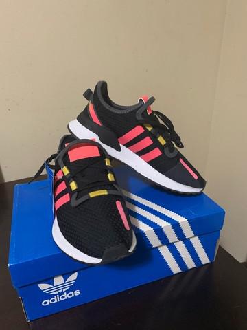 Tênis adidas upath run