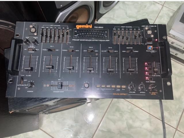 Mixer gemini pmx-2500 funcionando aceito cartão