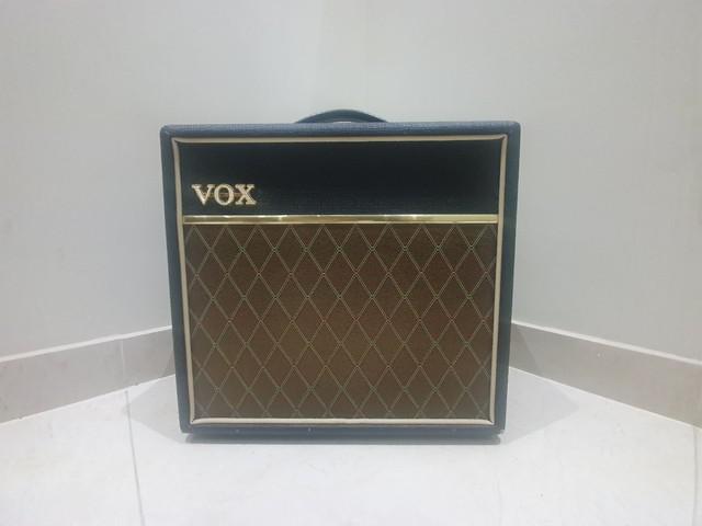 Amplificador vox pathfinder 15r