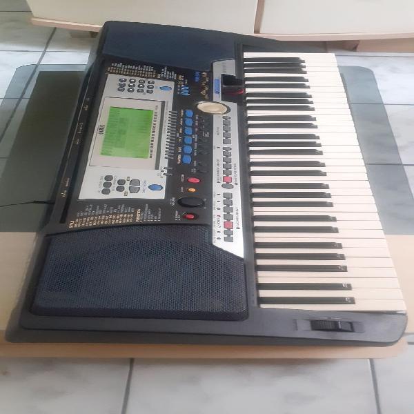 Teclado Yamaha psr 540