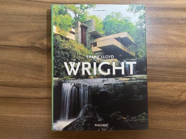 Frank lloyd wright (taschen, livro arquitetura)