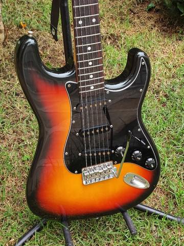 Guitarra fender stratocaster japan 1993