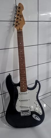 Guitarra elétrica stratocaster