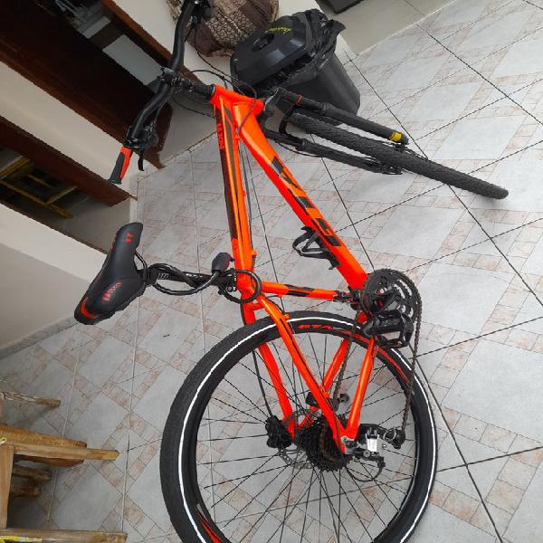 Bicicleta esportiva nova